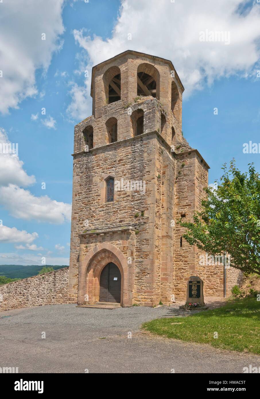 France, Tarn, Saint Marcel Campes, Romanesque church Stock Photo Alamy