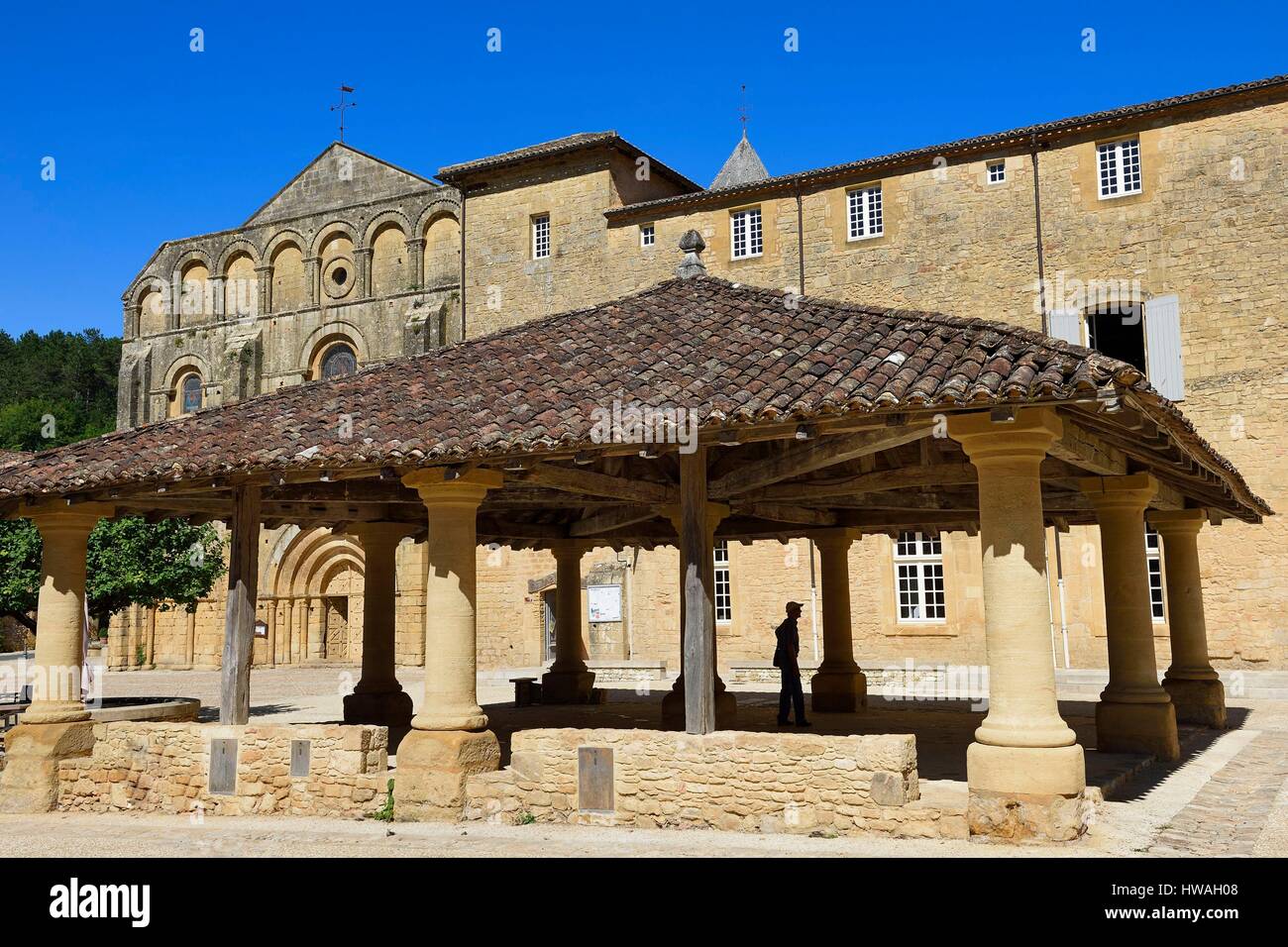 France, Dordogne, Perigord Noir, Le Buisson de Cadouin, stage on the
