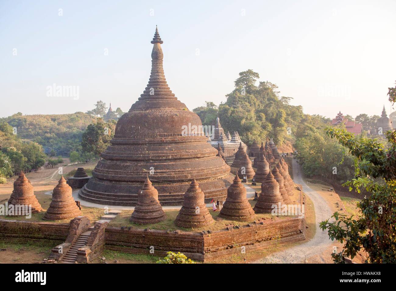Myanmar, Rakhine State, MraukU, Shittaung pagoda Stock Photo Alamy