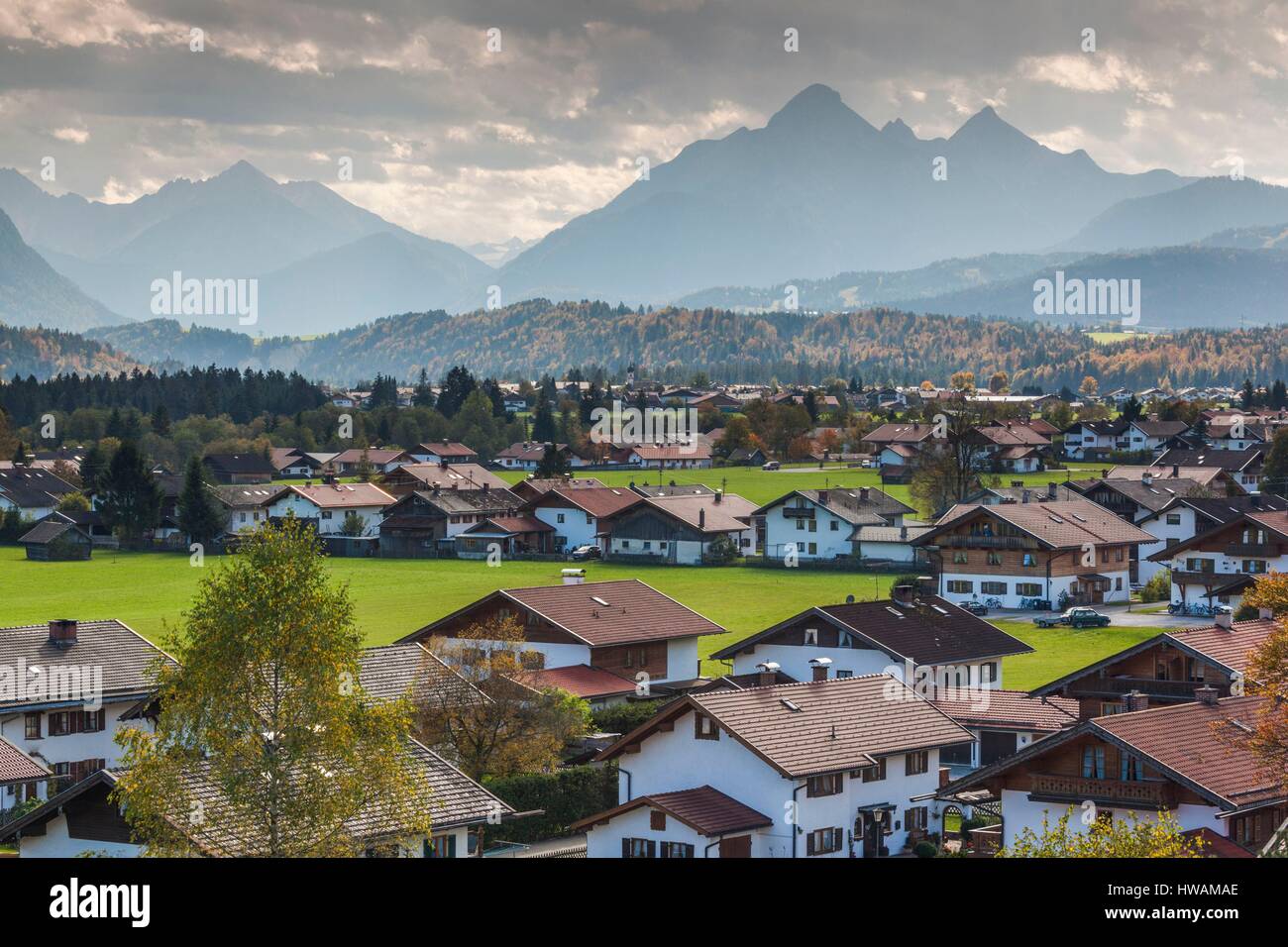 Germany, Bavaria, Vorderriss, elevated town view with Alps Stock Photo
