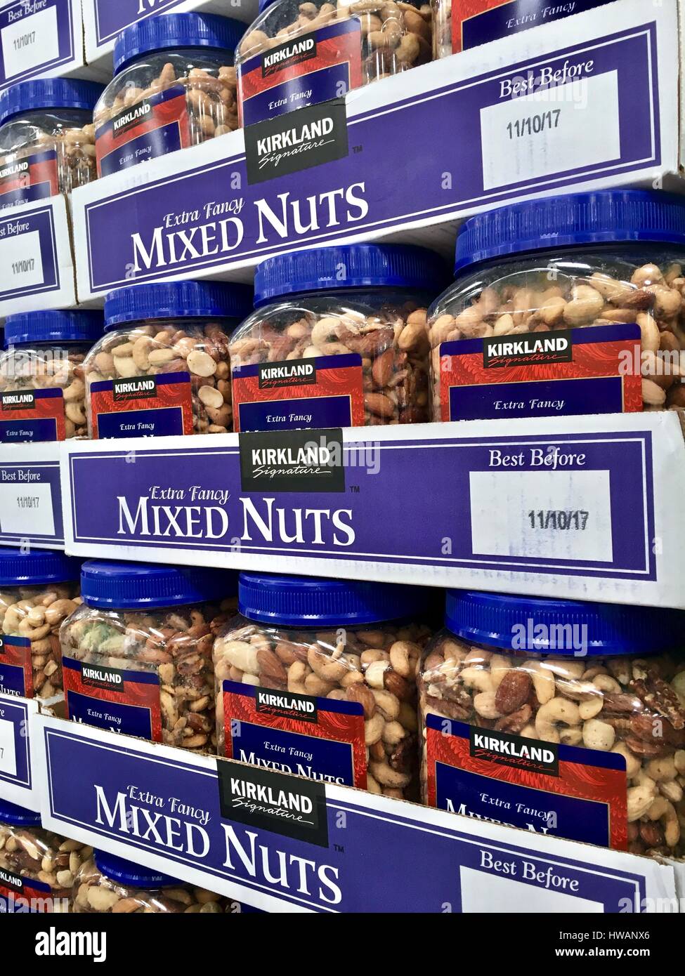 Mixed nuts in bulk at Costco Stock Photo Alamy