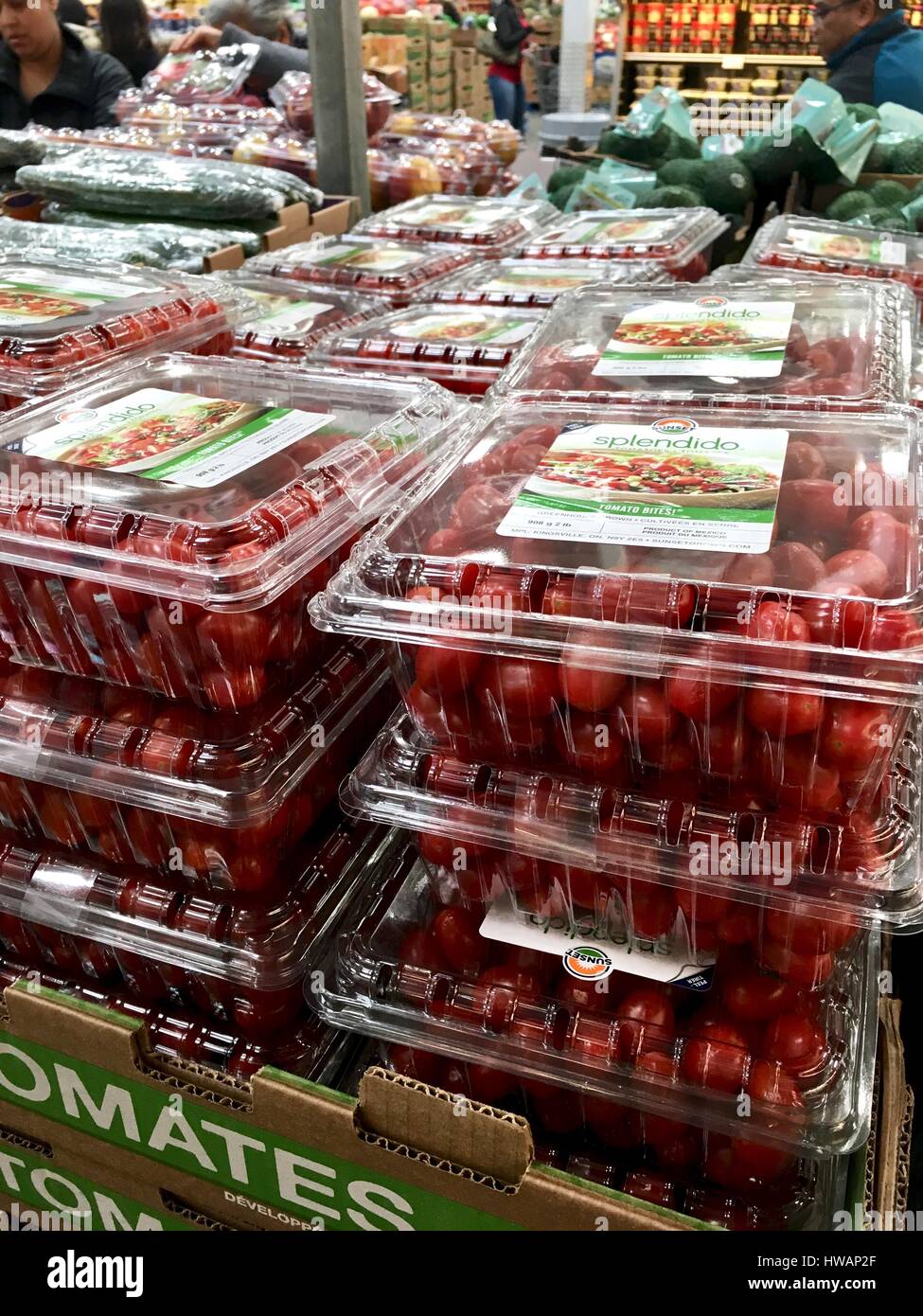 Costco isle hires stock photography and images Alamy