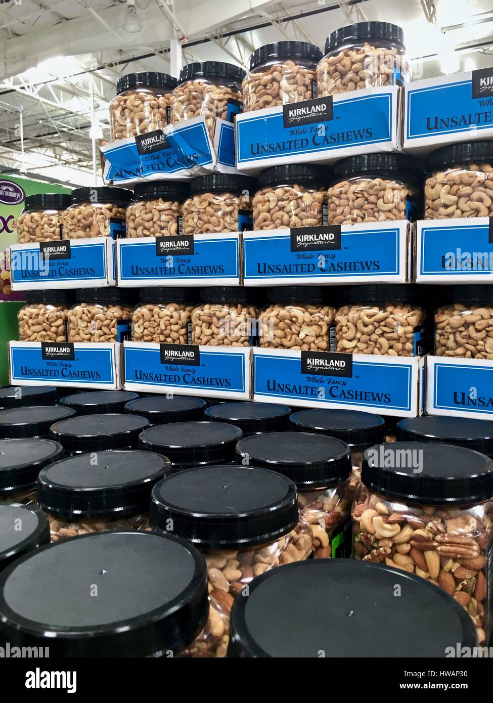 Mixed nuts in bulk at Costco Stock Photo - Alamy