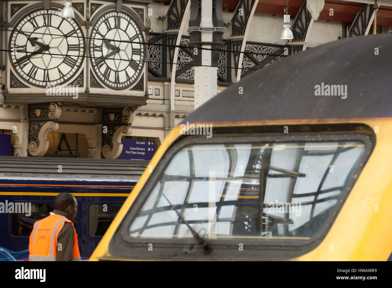 Great Western Railway HST trains waiting to depart at Paddington Station, London, UK Stock Photo