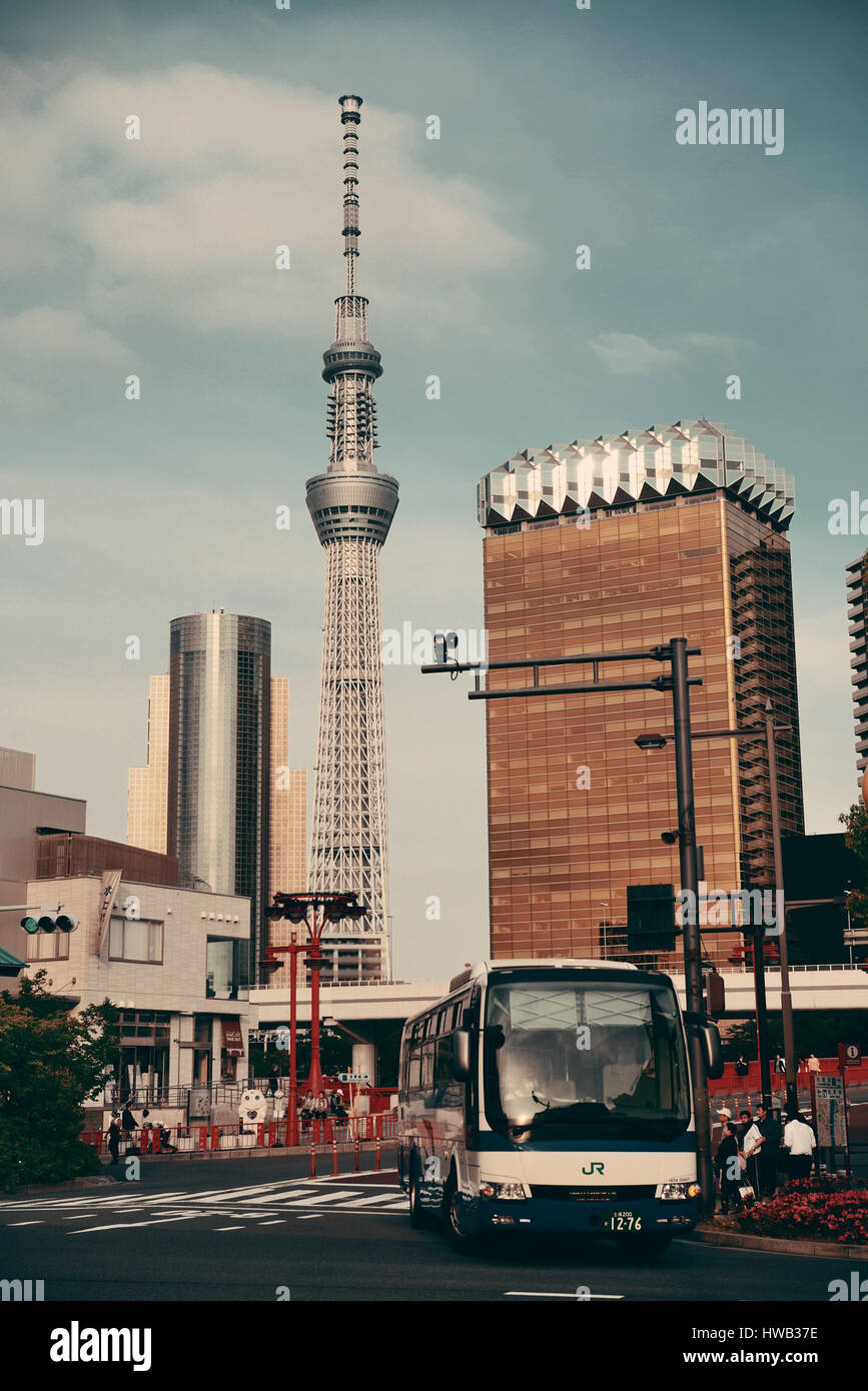 Tokyo japan may 13 hi-res stock photography and images - Alamy
