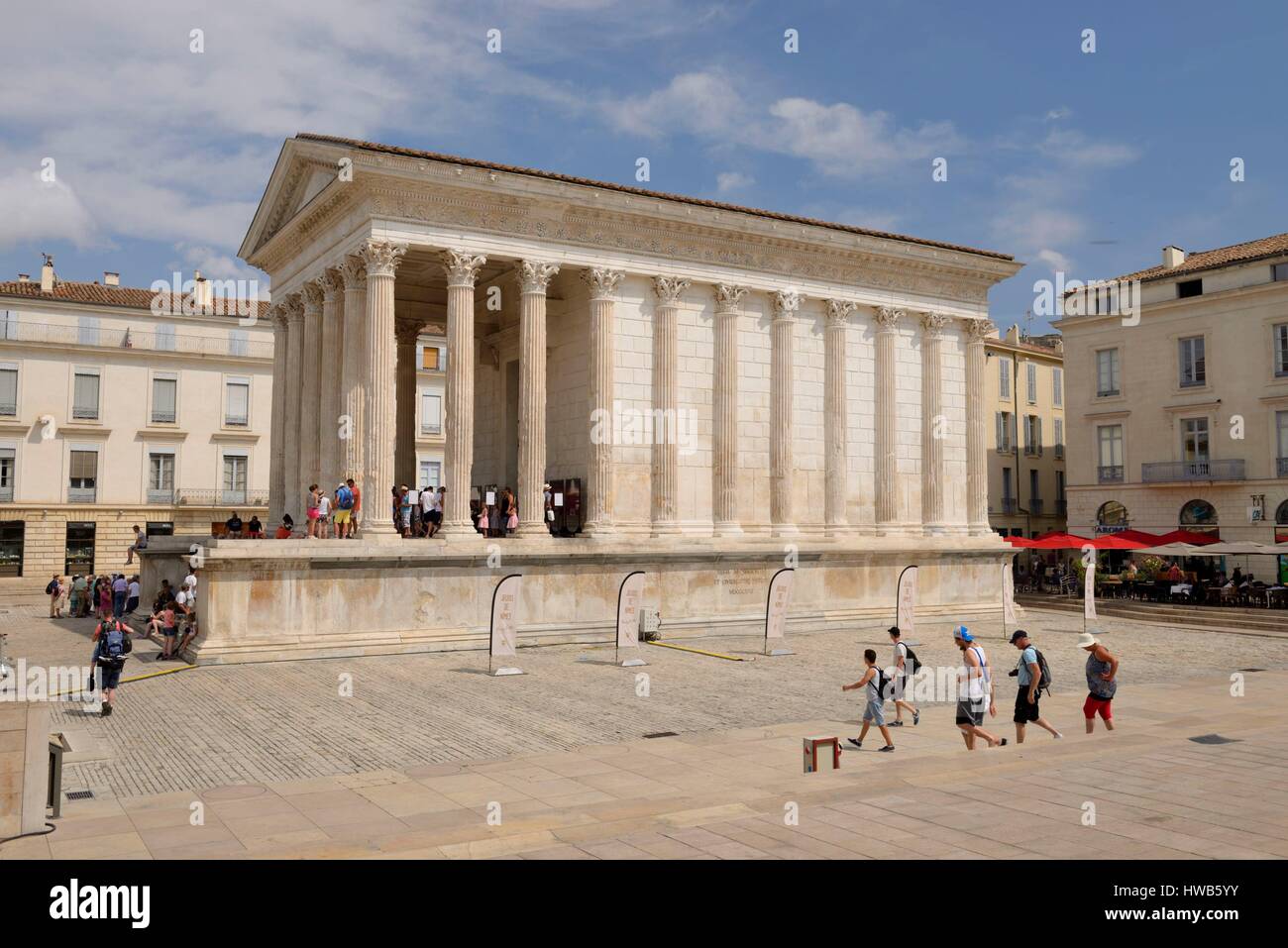 France, Gard, Nimes, The Square House is a hexastyle Roman temple built in the early 1st century Stock Photo