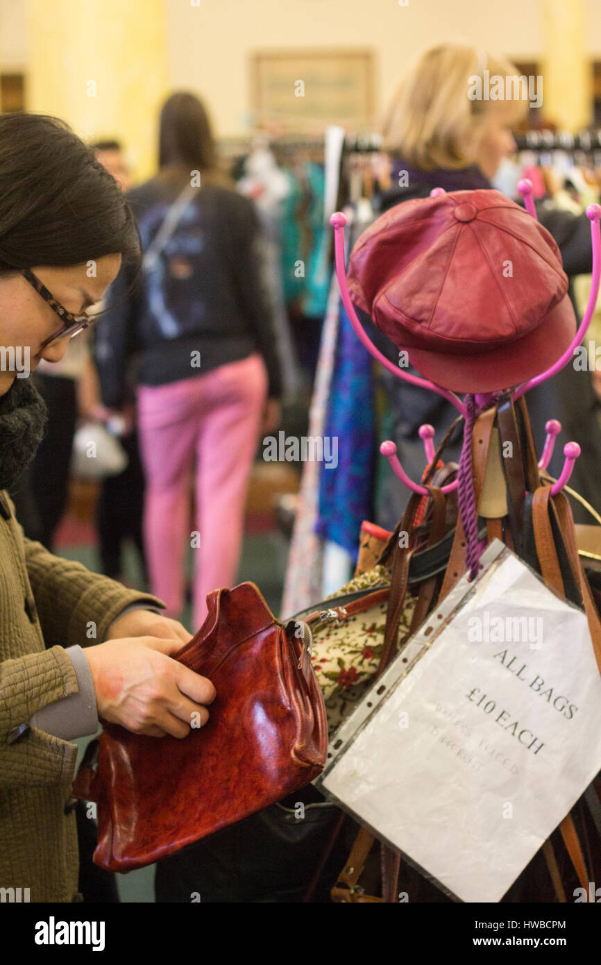 Customers browsing Items for sale at Cardiff’s Vintage Fair at Cardiff City Hall, South Wales. 19.03.17 @LouLousVintageFair Stock Photo