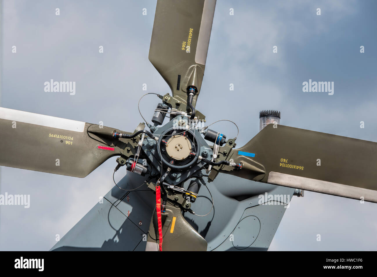 Helicopter blades hires stock photography and images Alamy