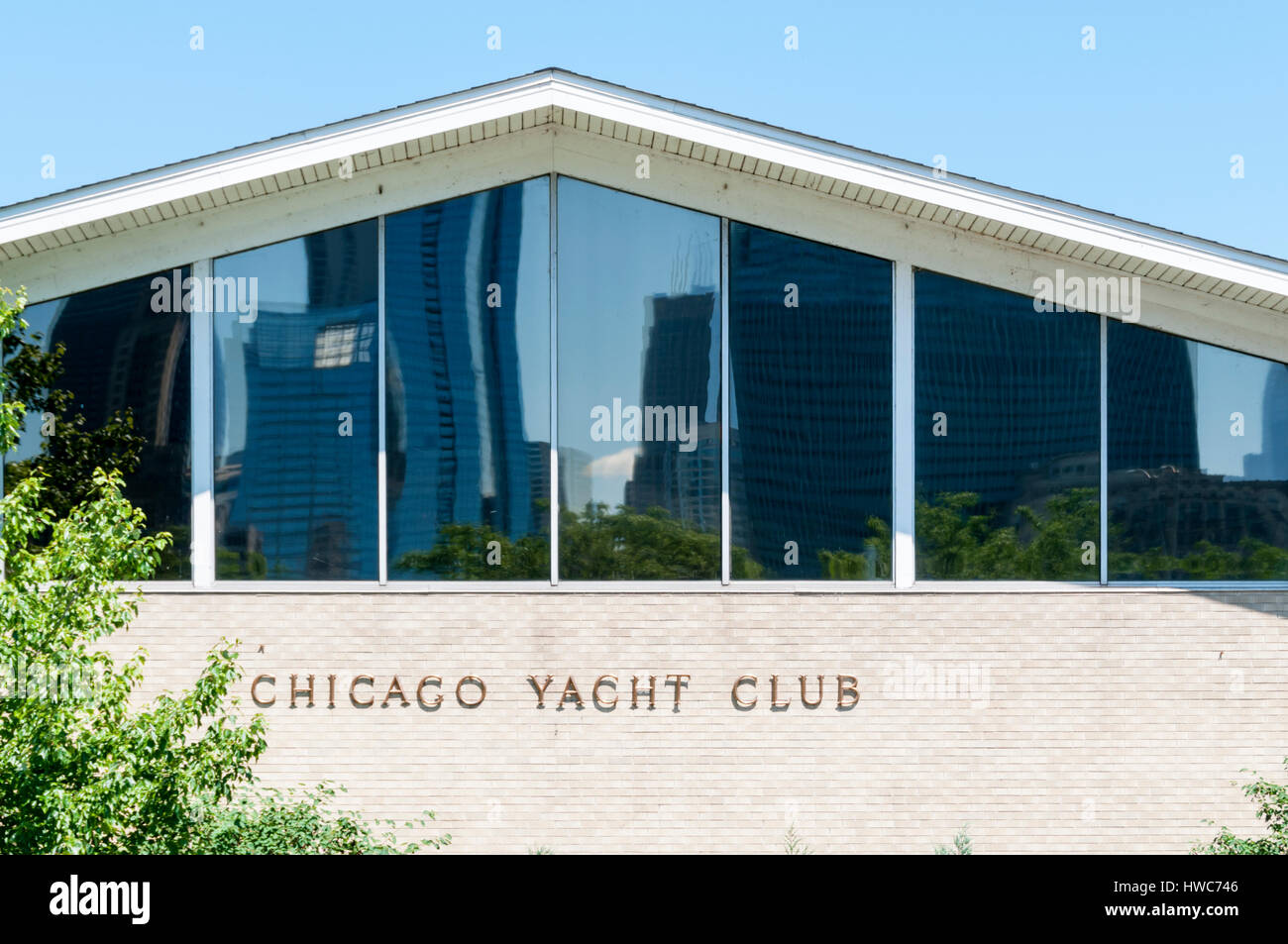 Chicago yacht club building hires stock photography and images Alamy