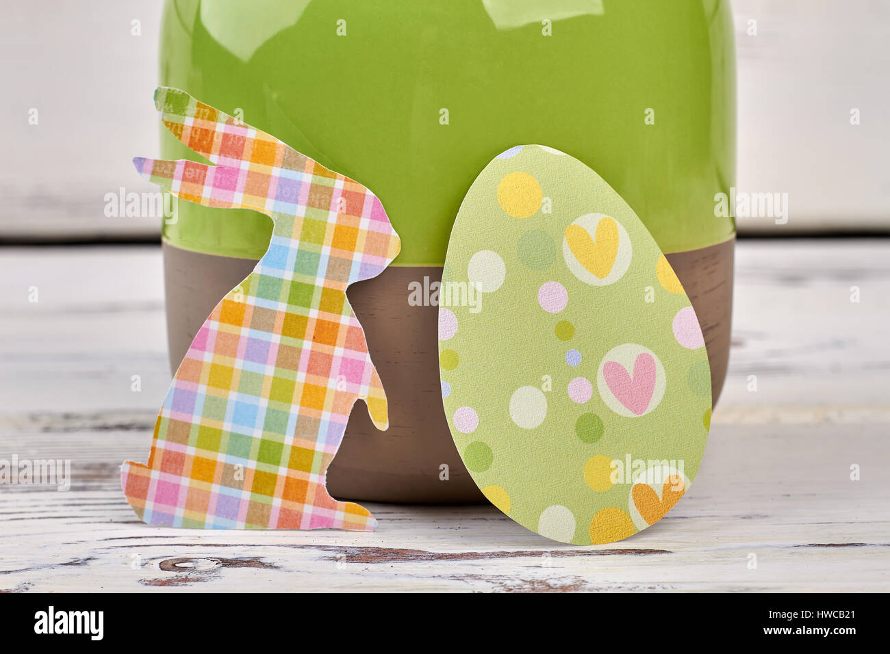 🔝💡🖍 Egg Decorator DIY Easter fun from cardboard 