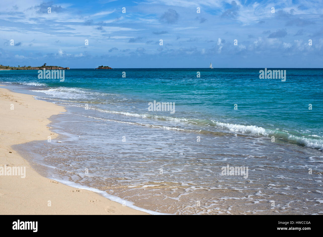 Turner's Beach in Crab Hill Bay looking out towards Johnsons Point