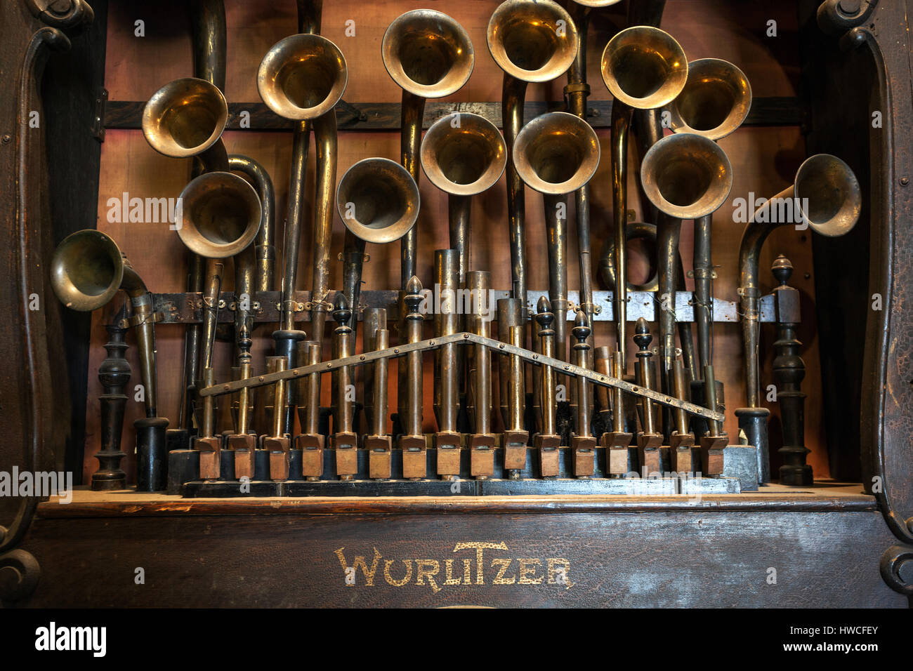 old wurlitzer organ old wurlitzer organ