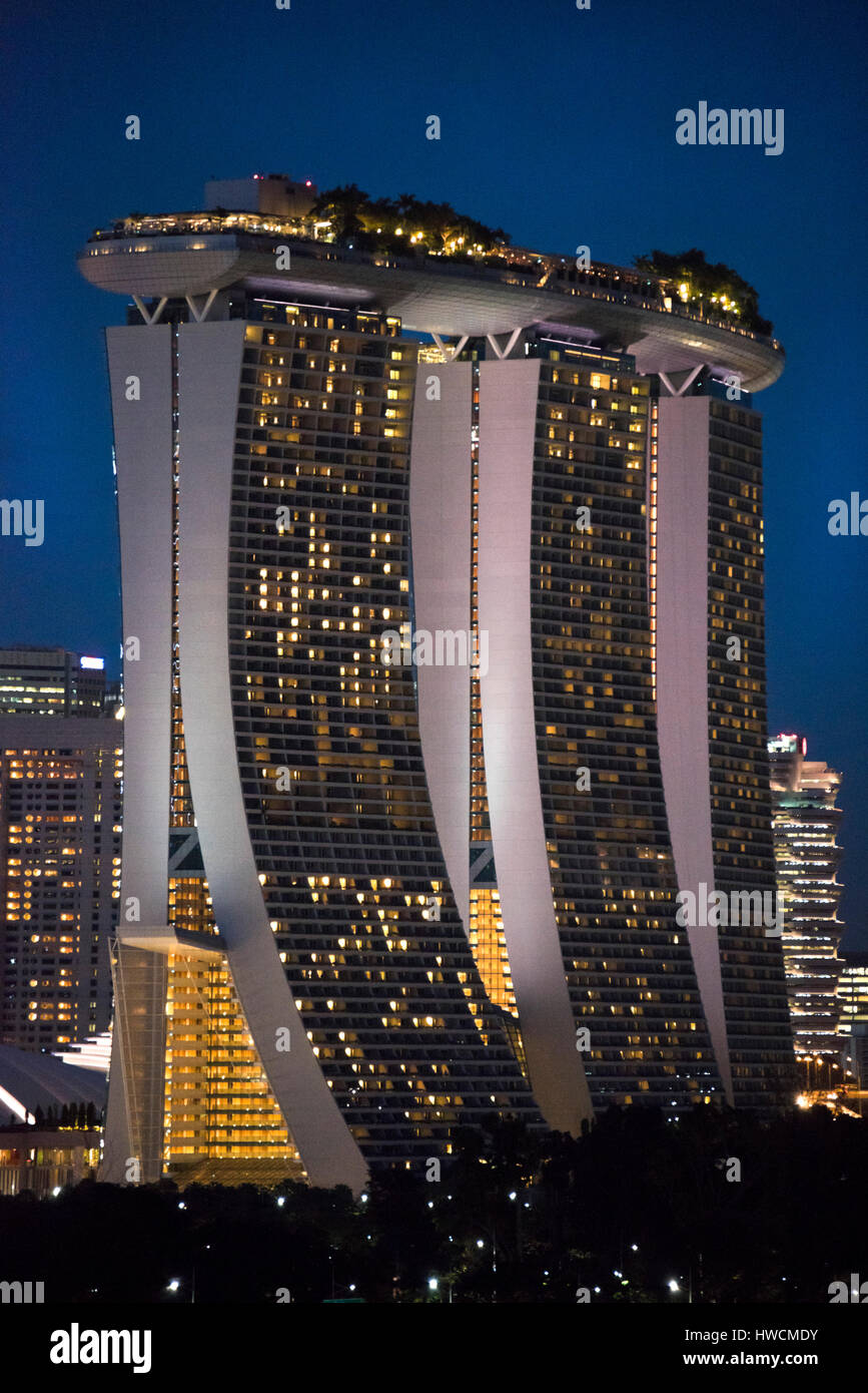 The Marina Bay Sands Hotel , Singapore An In Depth Look Inside Marina ...