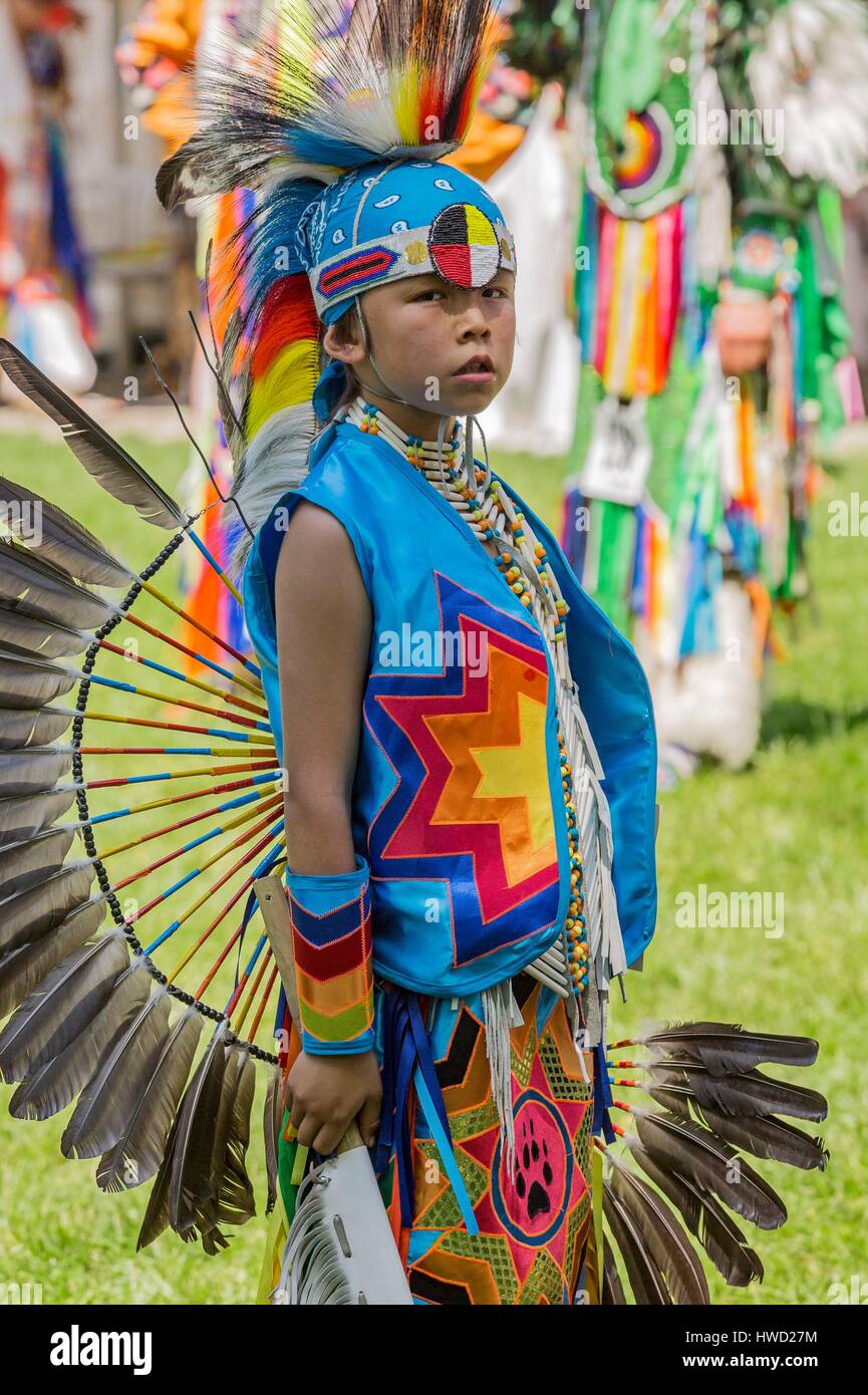 Canada, Quebec province, Quebec City, Wendake reserve Huron First Nation,  the annual powwow in June, traditional dances in tradtional costume Stock  Photo - Alamy