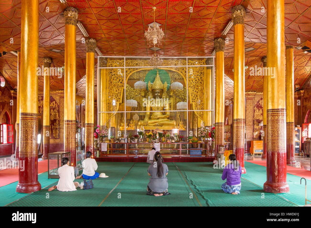 Myanmar (Burma), Shan state, Kyaingtong, Wat Mahamuni Stock Photo