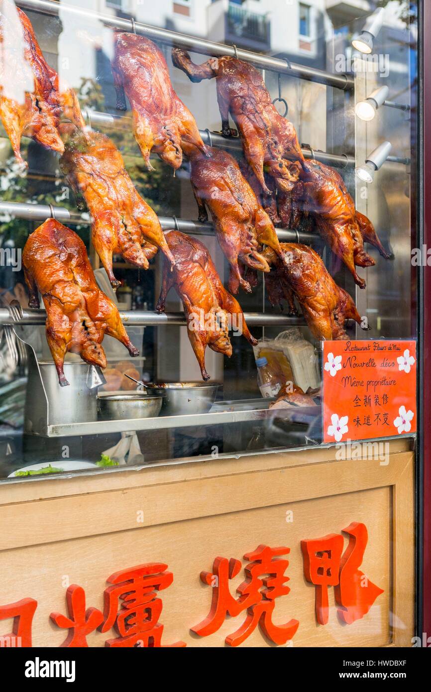 France, Paris, Chinatown of the XIIIth district, lacquered duck restaurant Stock Photo