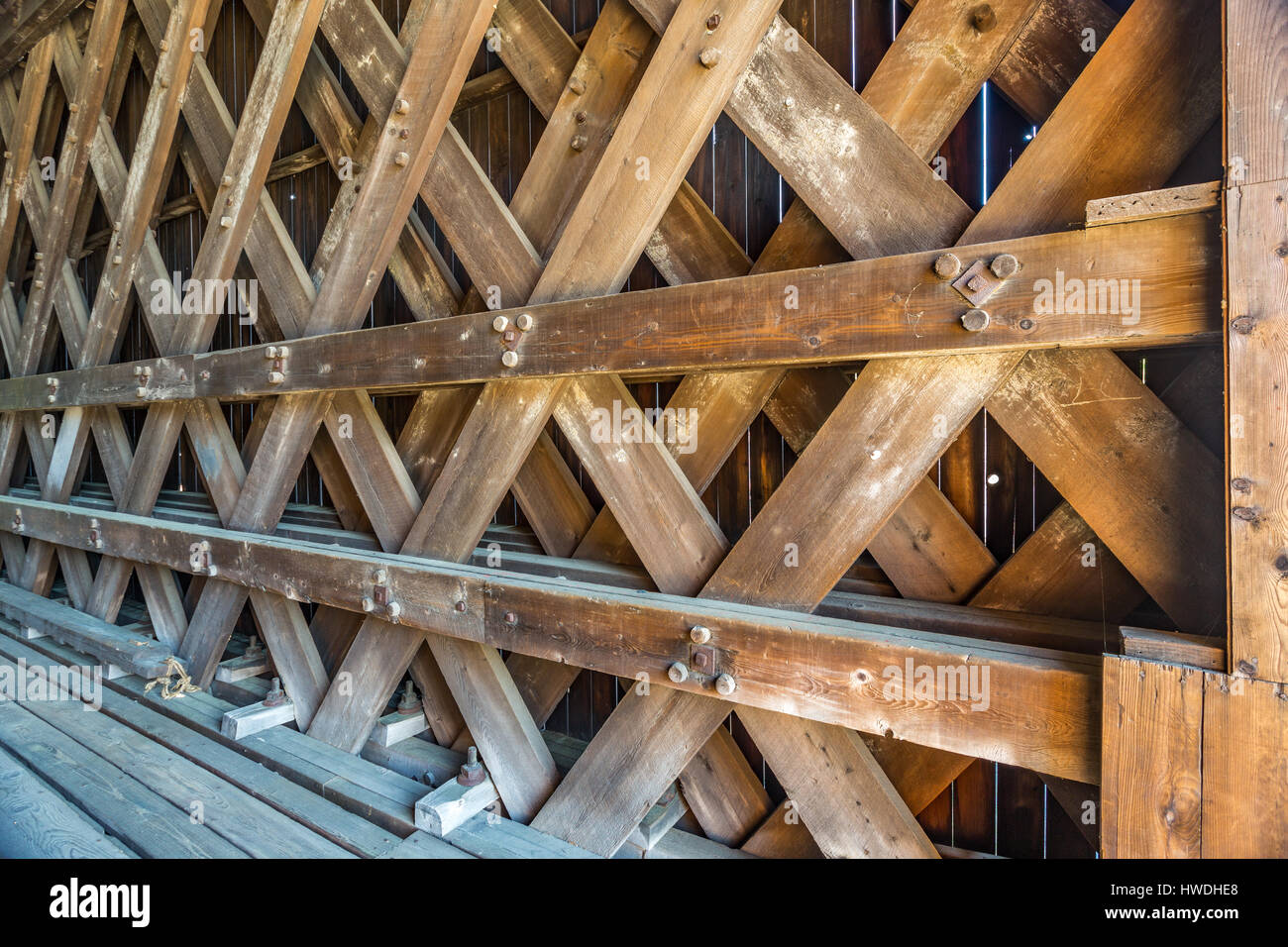 The Contoocook Railroad Bridge is a covered bridge on the former Contoocook Valley (first Concord & Claremont, later Boston & Maine) Railroad line spa Stock Photo