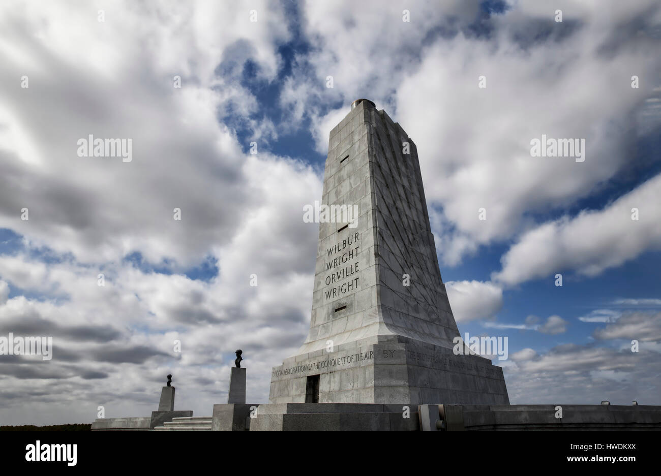 NC00643-00...NORTH CAROLINA - Monument to the Wright Brothers at the Wright Brothers National Memorial in Kitty Hawk. Stock Photo