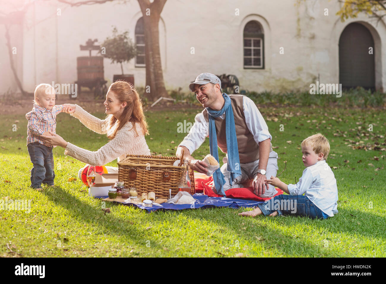 Family having picnic in park hi-res stock photography and images - Alamy