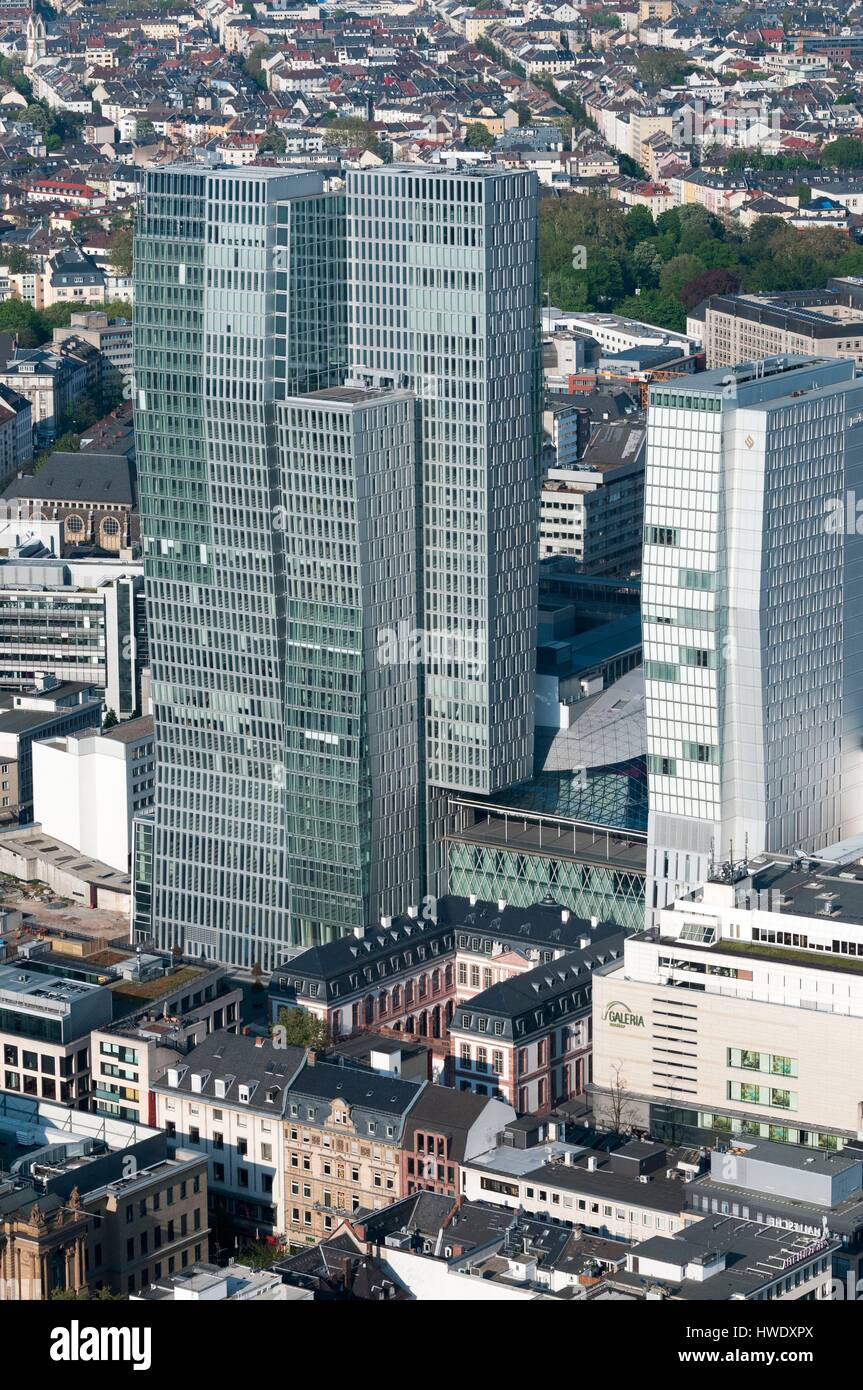 Germany, Hesse, Frankfurt am Main, Palais Quartier towers and Jumeirah