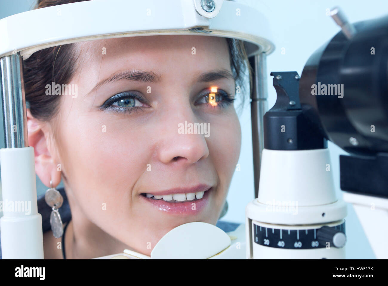 Cataracts human eye hires stock photography and images Alamy