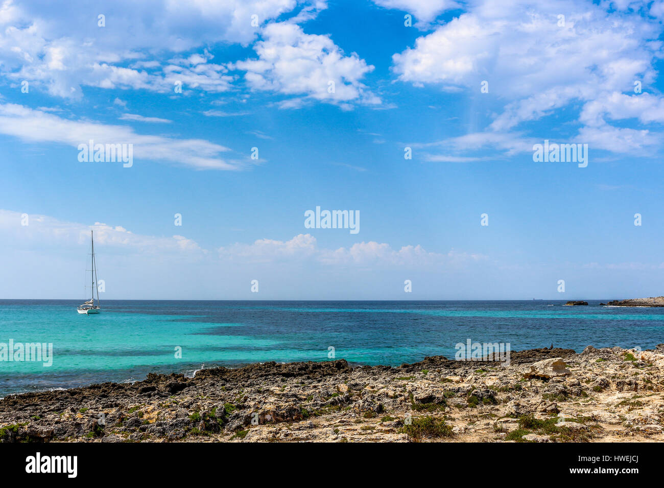 Strand Segelschiff  Menorca Stock Photo