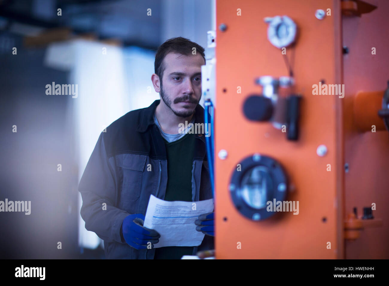 Operating control hi-res stock photography and images - Alamy