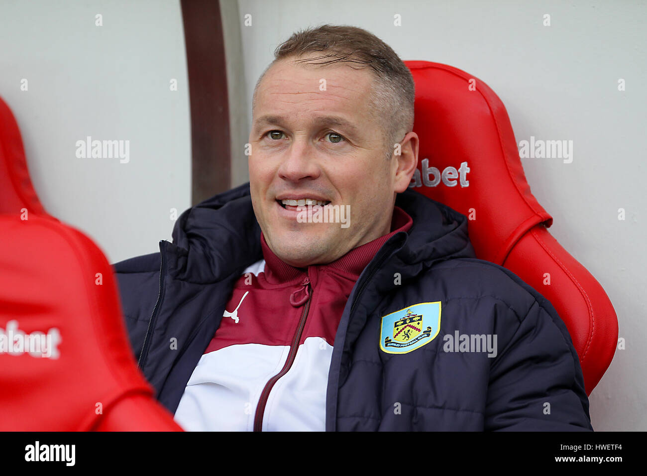 Goalkeeper Paul Robinson on the bench Stock Photo Alamy