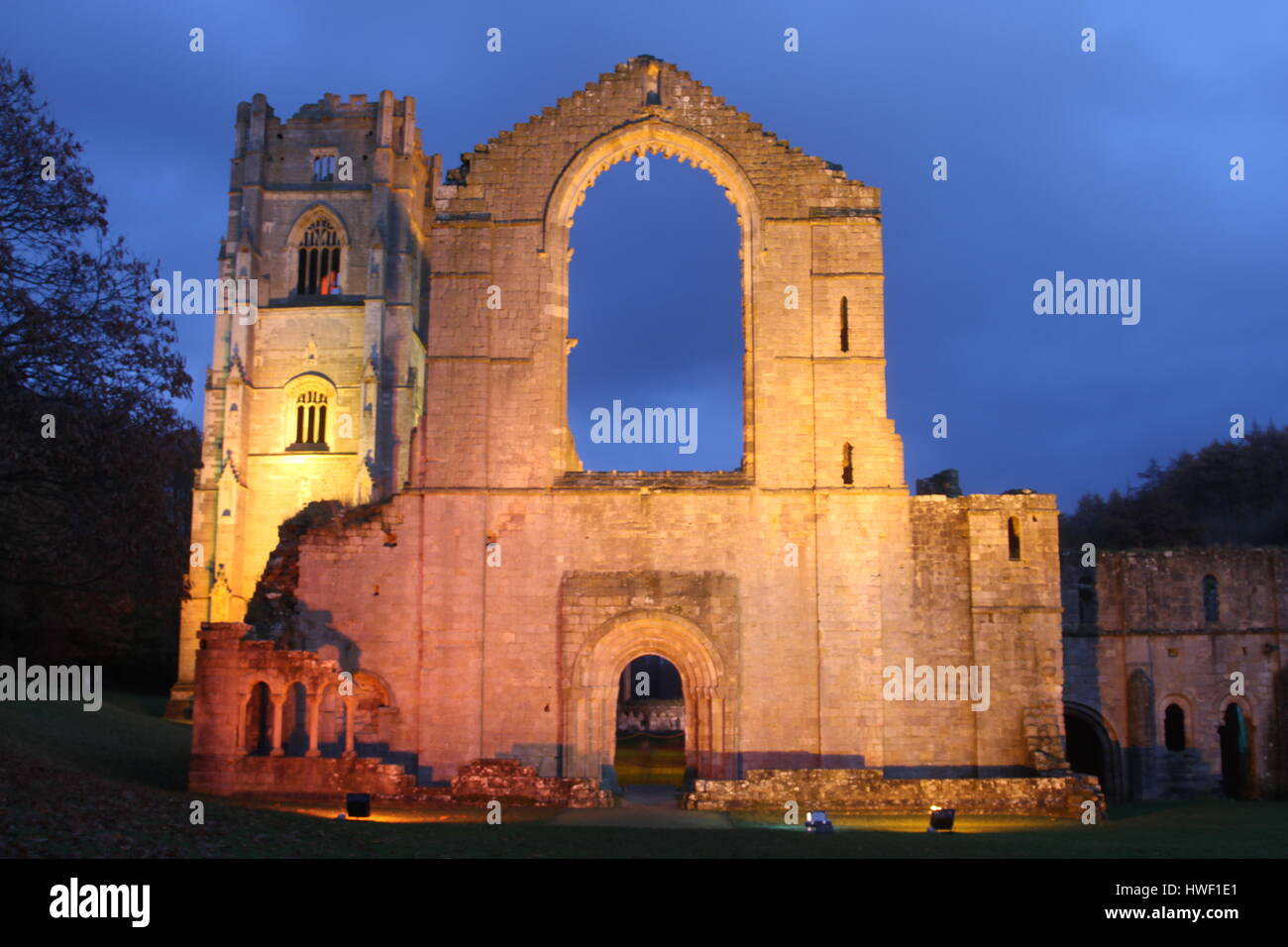 Fountain's Abbey Lights Stock Photo Alamy