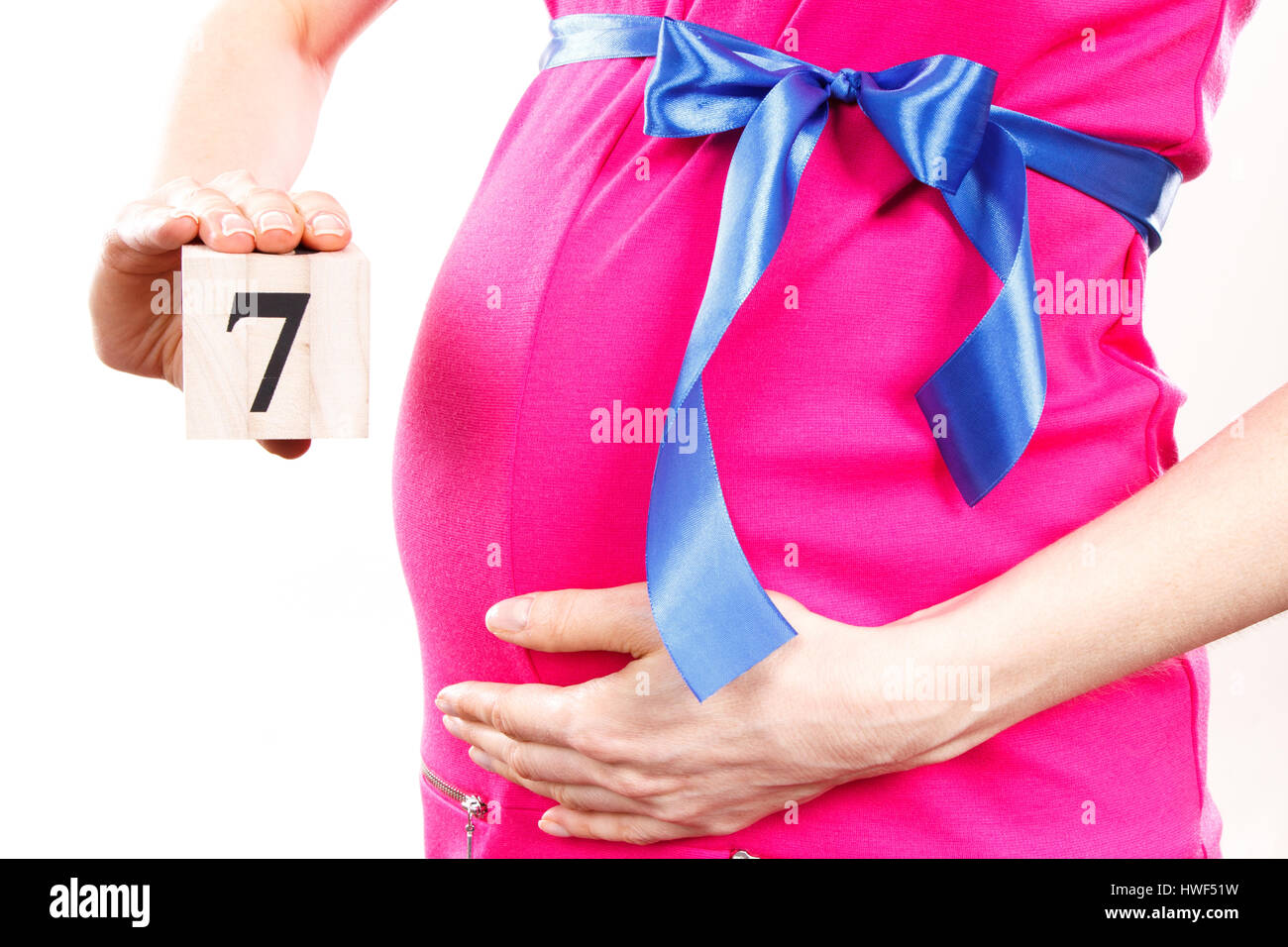 7 неделя беременности месячные