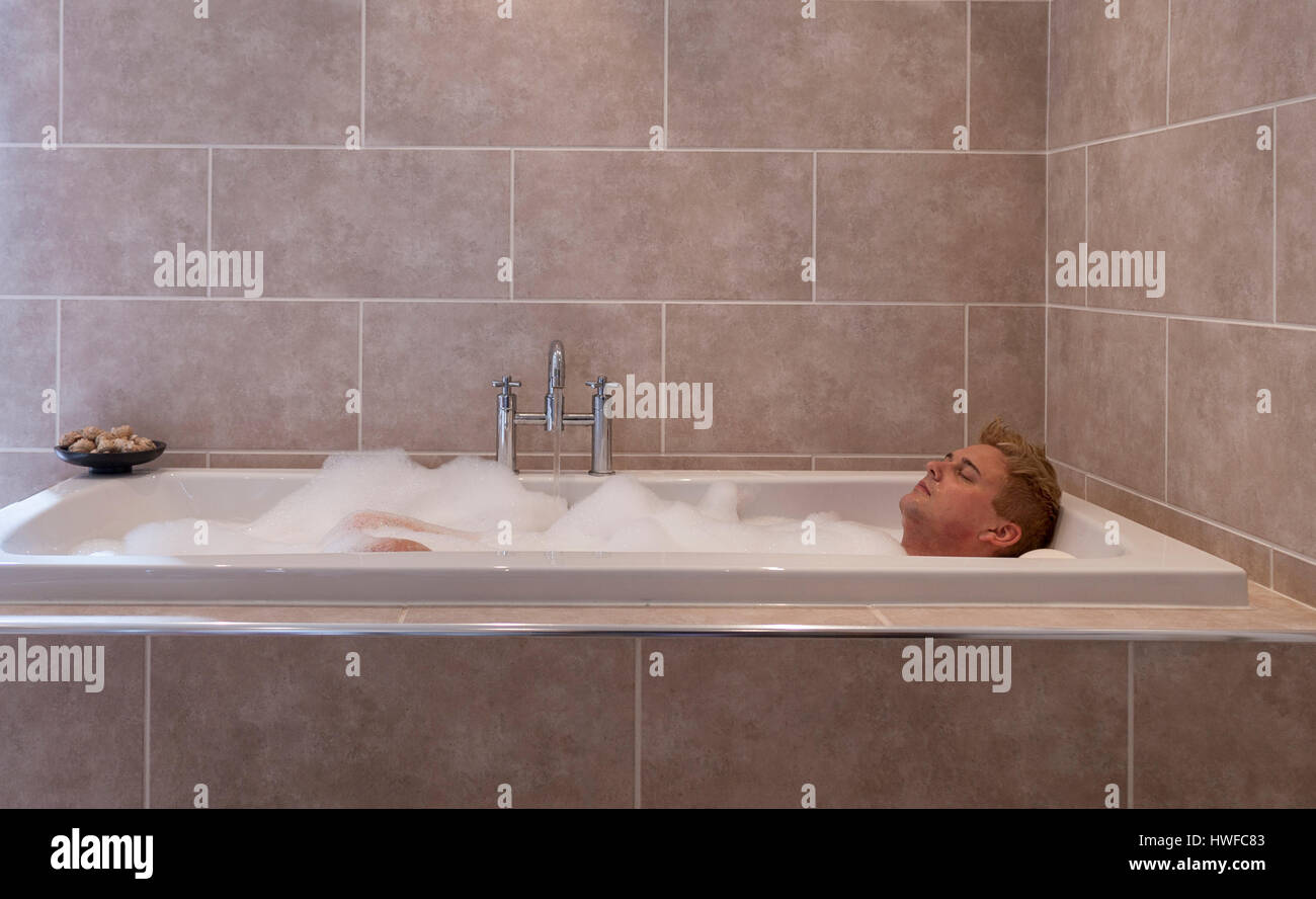 Man bubble bath alone hi-res stock photography and images - Alamy