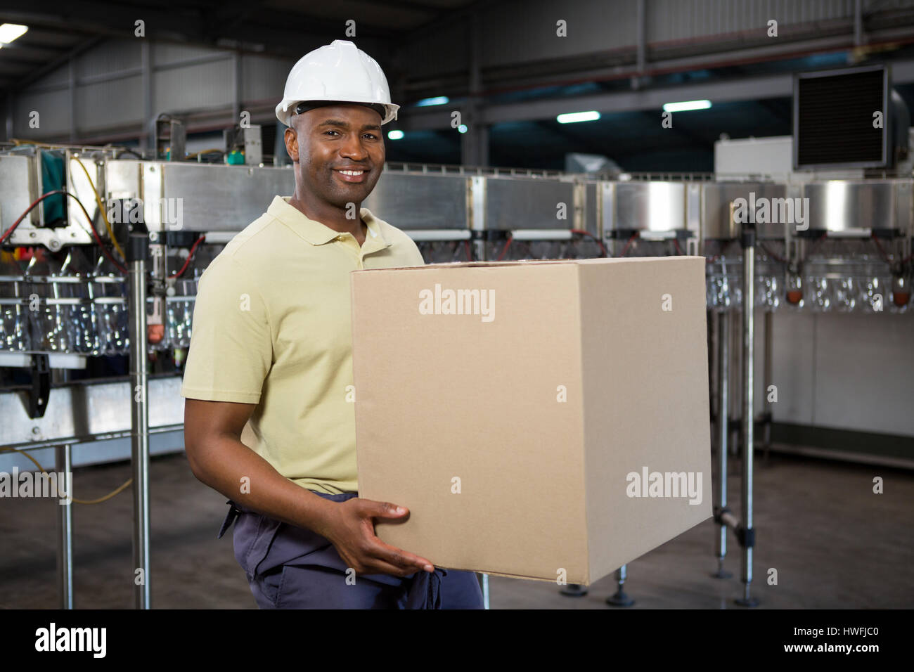 Cardboard box plant protection hi-res stock photography and images - Alamy