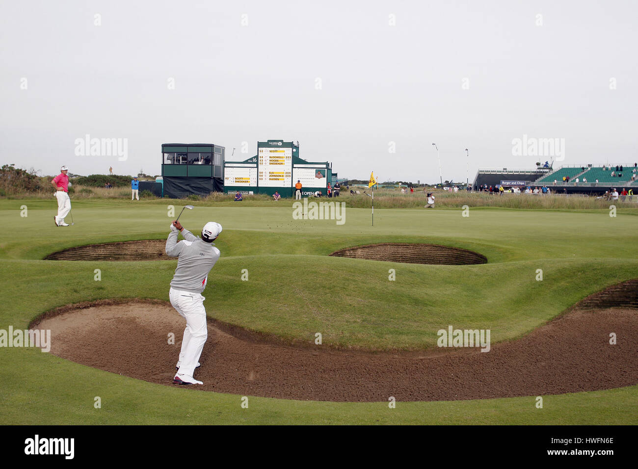 ADAM SCOTT AUSTRALIA BUNKER SHOT ON 17TH AUSTRALIA LYTHAM & ST.ANNES LANCASHIRE ENGLAND 21 July 2012 Stock Photo
