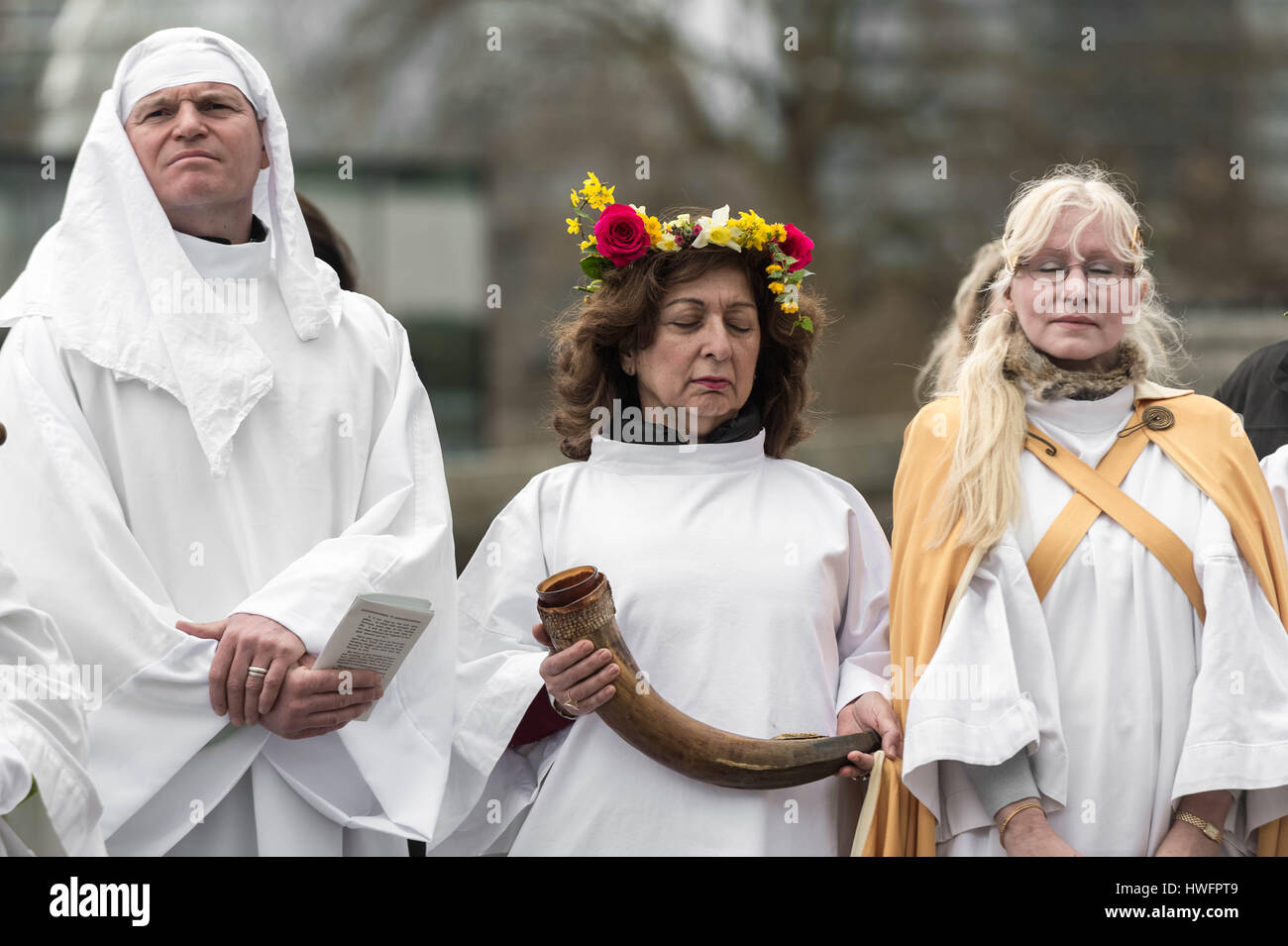 London, UK. 20th March, 2017. Druids Celebrate Spring Vernal Equinox at Tower Hill © Guy Corbishley/Alamy Live News Stock Photo