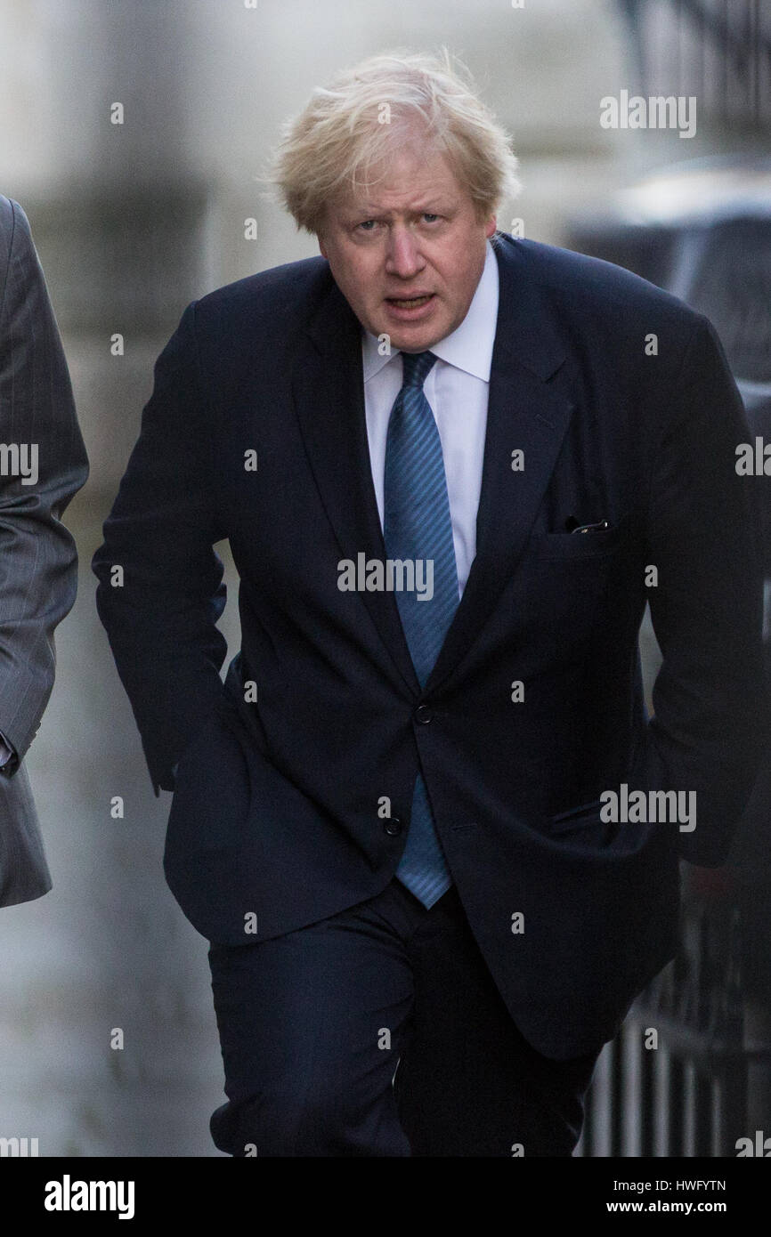 London, UK. 21st Mar, 2017. Boris Johnson MP, Secretary of State for Foreign and Commonwealth Affairs, arrives at 10 Downing Street for a Cabinet meeting. Credit: Mark Kerrison/Alamy Live News Stock Photo
