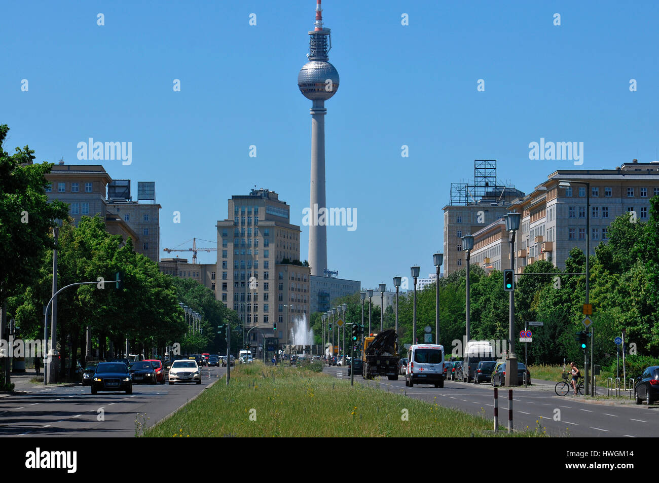 Fernsehturm, Karl-Marx-Allee, Friedrichshain, Berlin, Deutschland Stock Photo