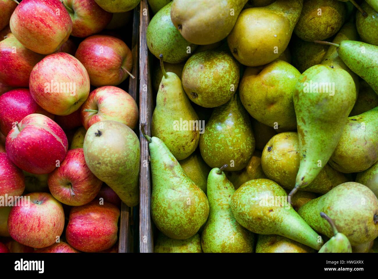 Netherlands, Amsterdam, Nine Streets area, apples and pears Stock Photo