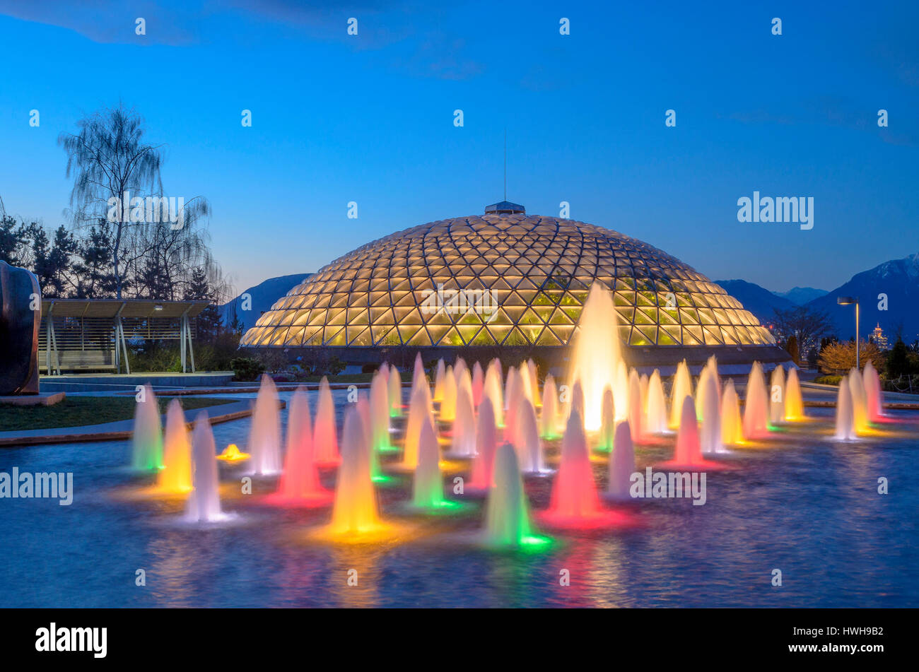 Bloedel conservatory british columbia canada vancouver dome fountain hi