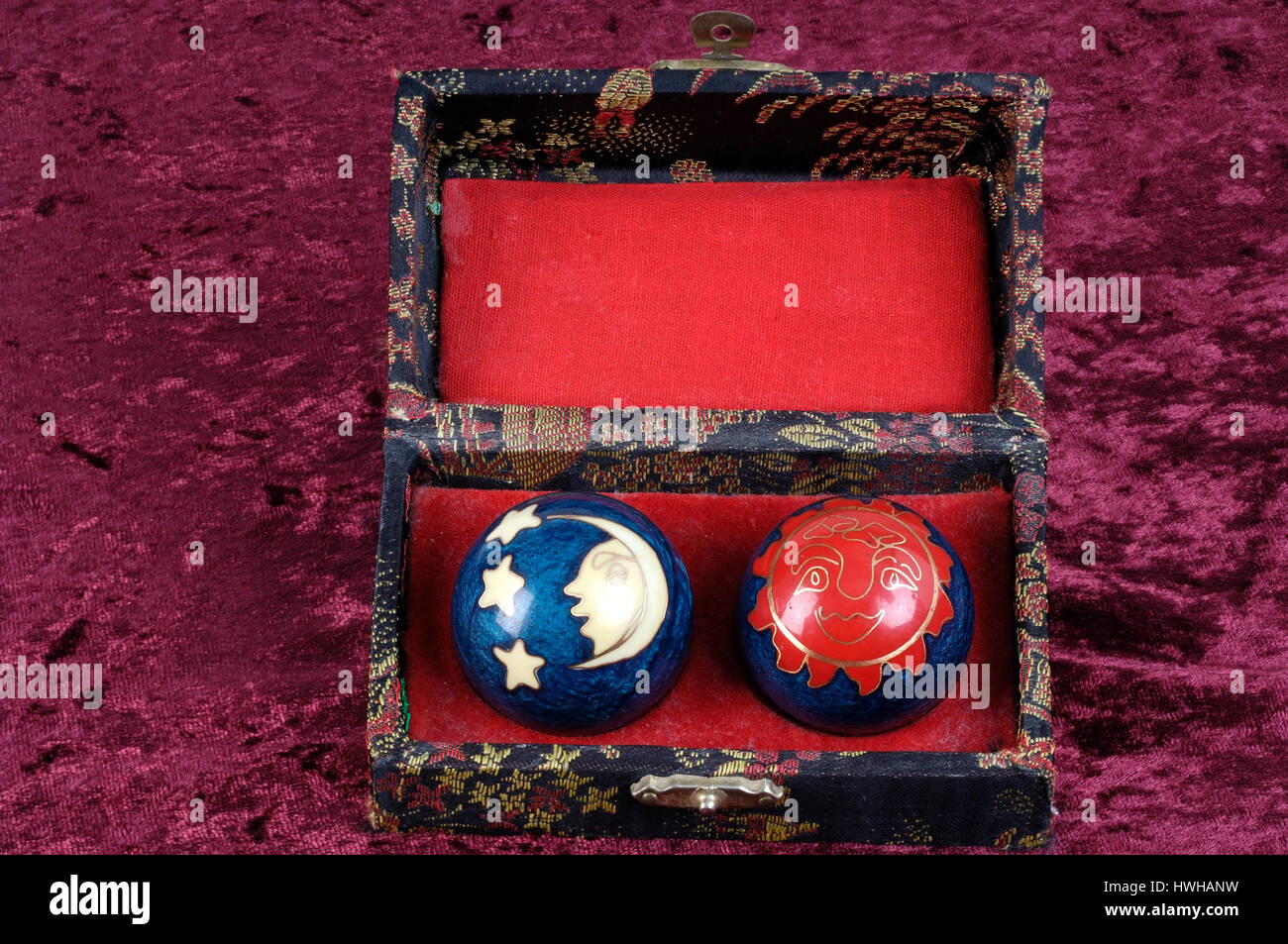 Qi - gong of ball Qi gong balls sound balls, sounding Chigongkugel, Chigongkugeln, Chi gong ball, Gonkugeln, clench, ball, chigong, gong ball, gong ba Stock Photo