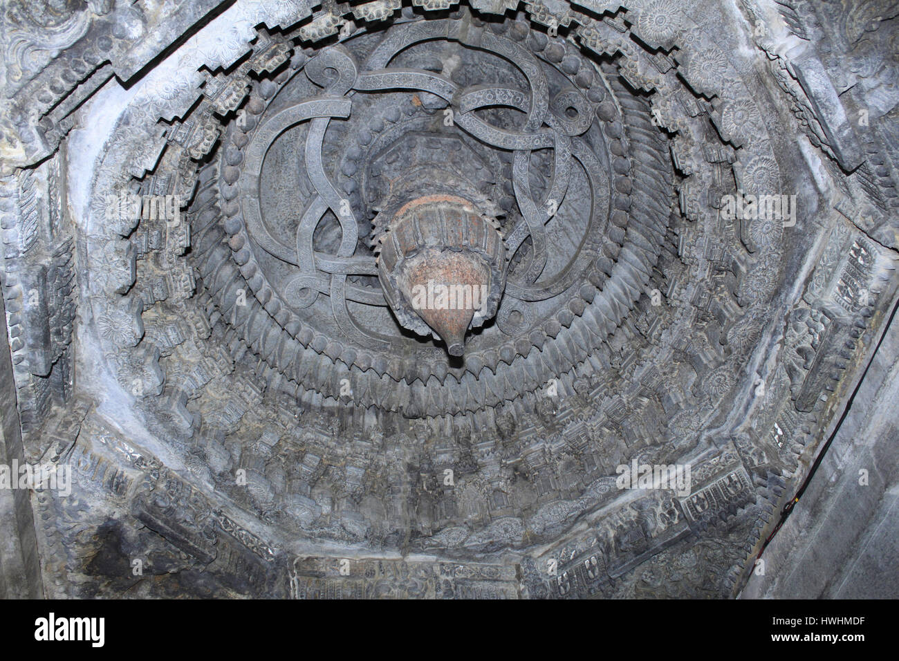 Domical bay ceiling in the mantapa of Chennakesava Temple, Hoysala Architecture at Somanathpur, Karnataka, India Stock Photo