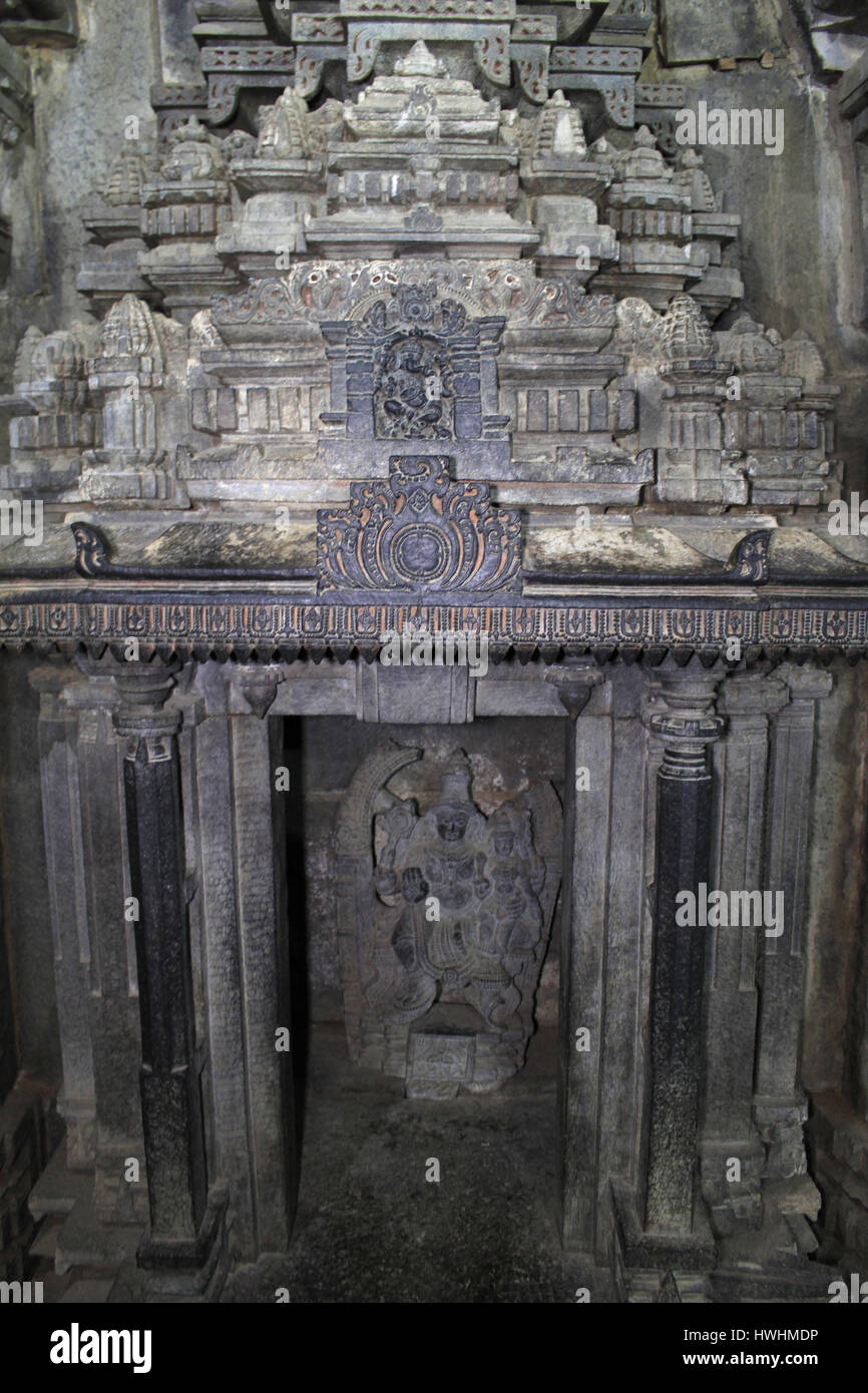 Small temple inside the sanctum of Chennakesava Temple, Hoysala Architecture at Somanathpur, Karnataka, India Stock Photo