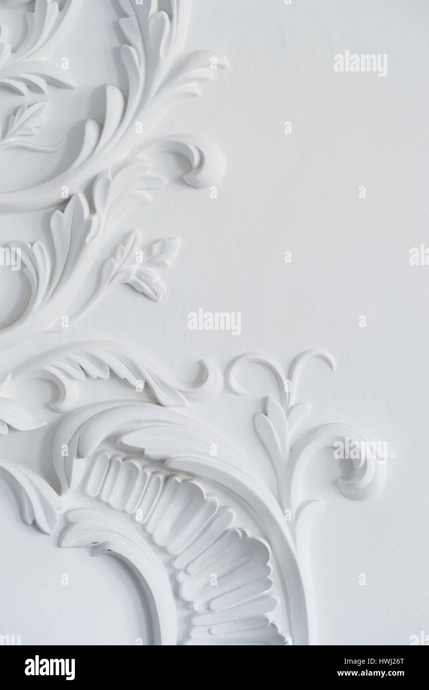 Luxury white wall design bas-relief with stucco mouldings roccoco ...