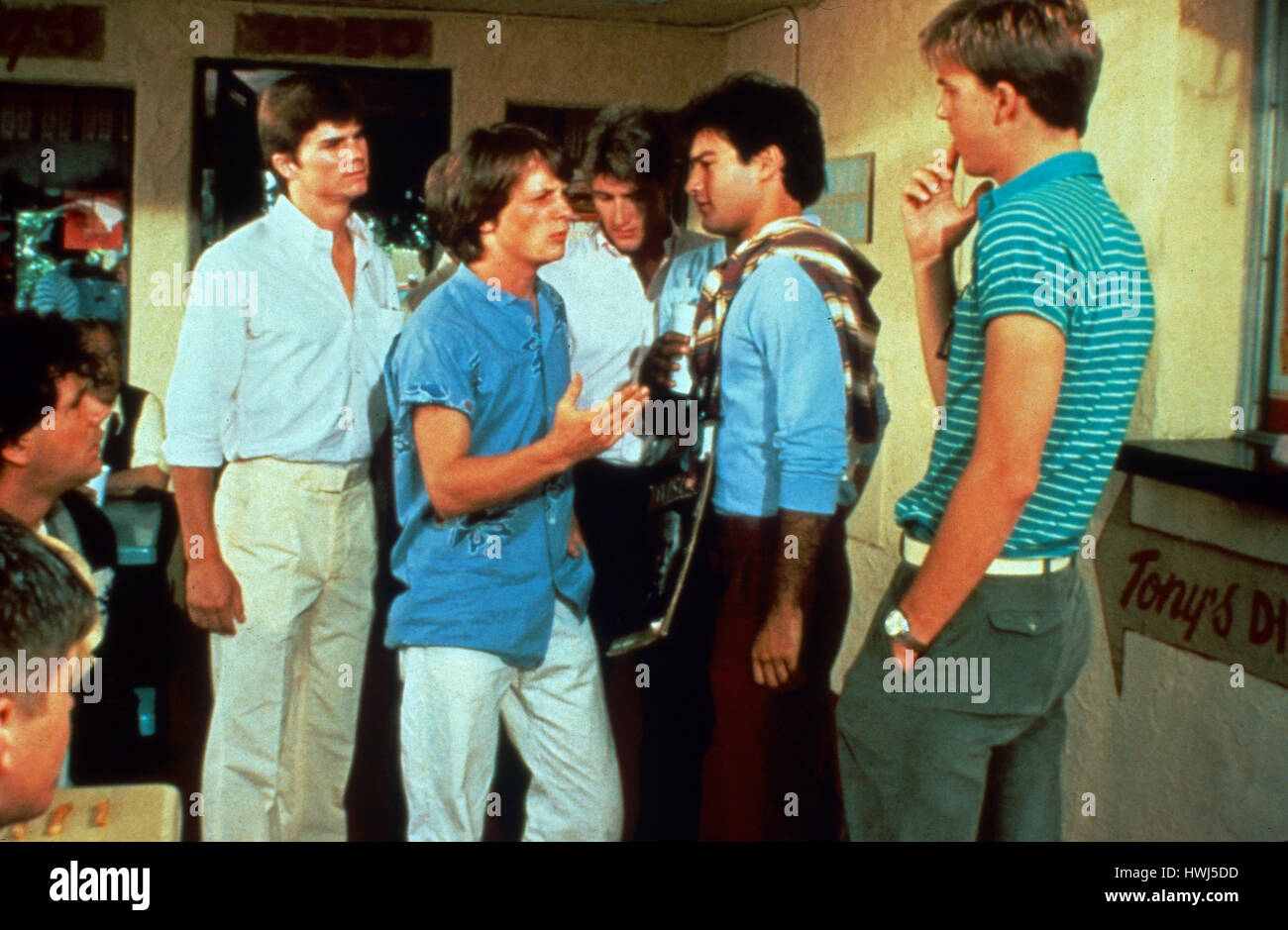 Highschool U.S.A., aka: Highschool USA; Fernsehfilm, USA 1983, Regie: Rod Amateau, Darsteller: Michael J. Fox, (Mitte links), Anthony Edwards Stock Photo