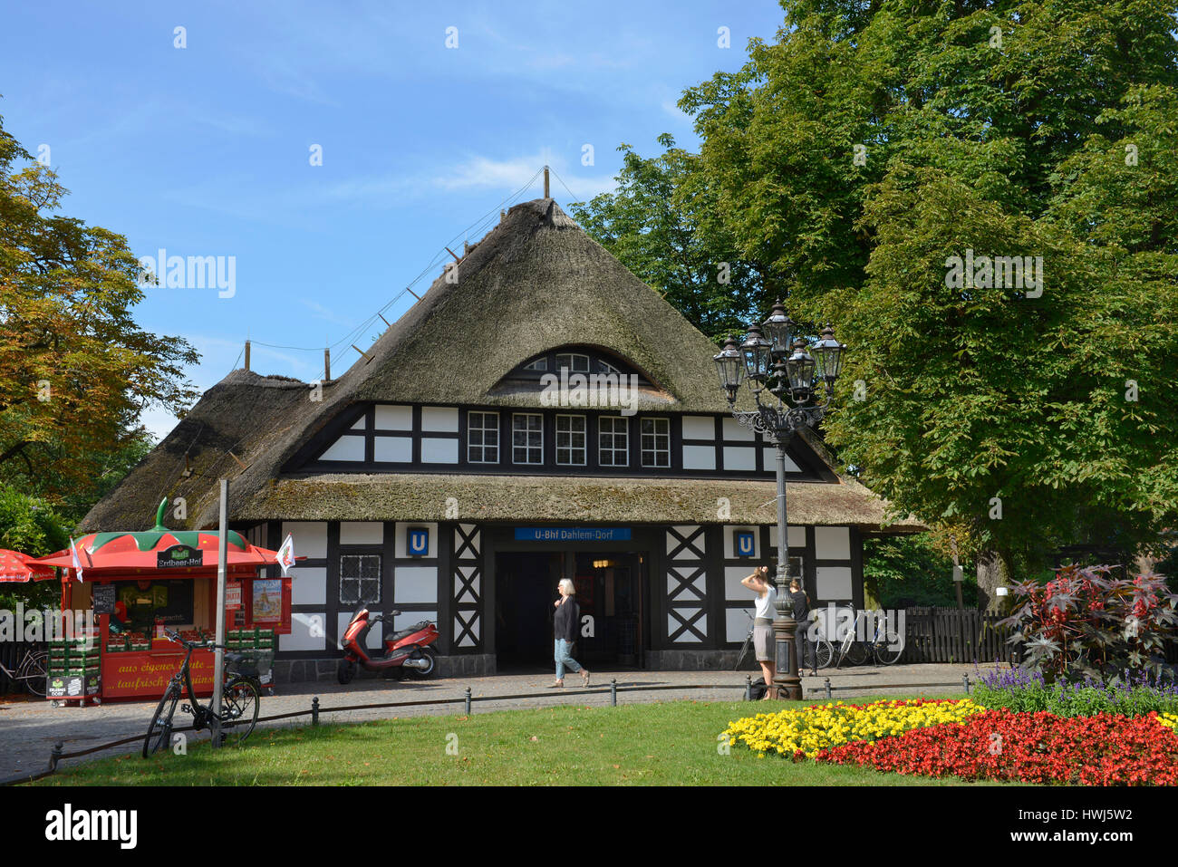 U-Bahnhof Dahlem Dorf, Koenigin-Luise-Strasse, Dahlem, Steglitz-Zehlendorf, Berlin, Deutschland Stock Photo