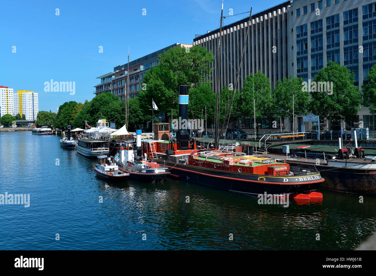 Historischer Hafen, Fischerinsel, Mitte, Berlin, Deutschland Stock Photo