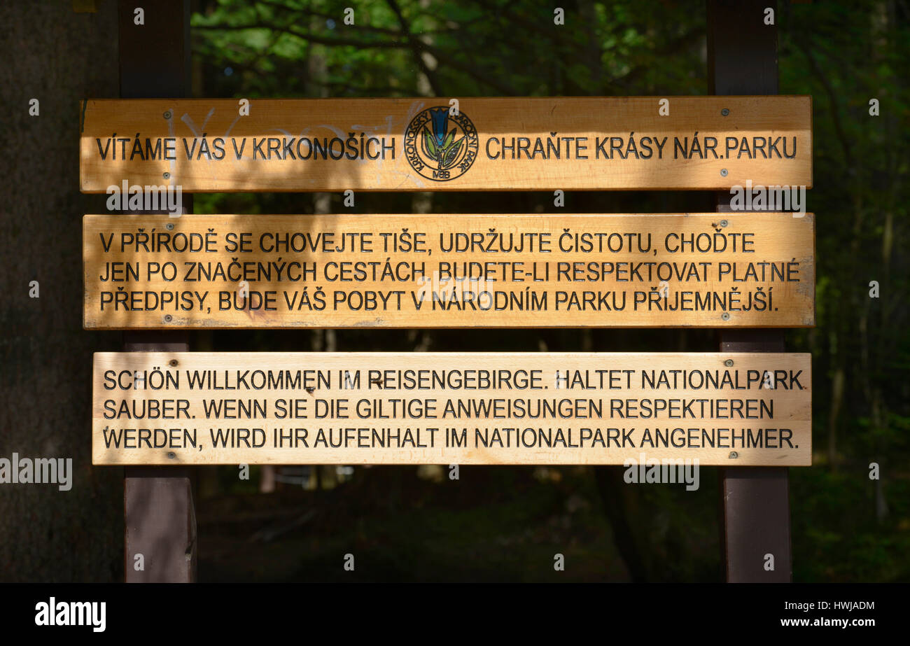 Hinweisschild, Riesengebirge, Tschechien Stock Photo