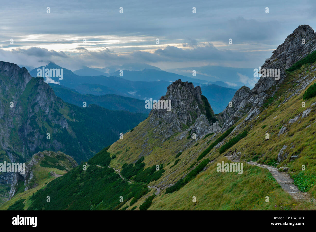 Roter westlicher Wanderweg zum Gipfel Giewont, Hohe Tatra, Polen Stock Photo
