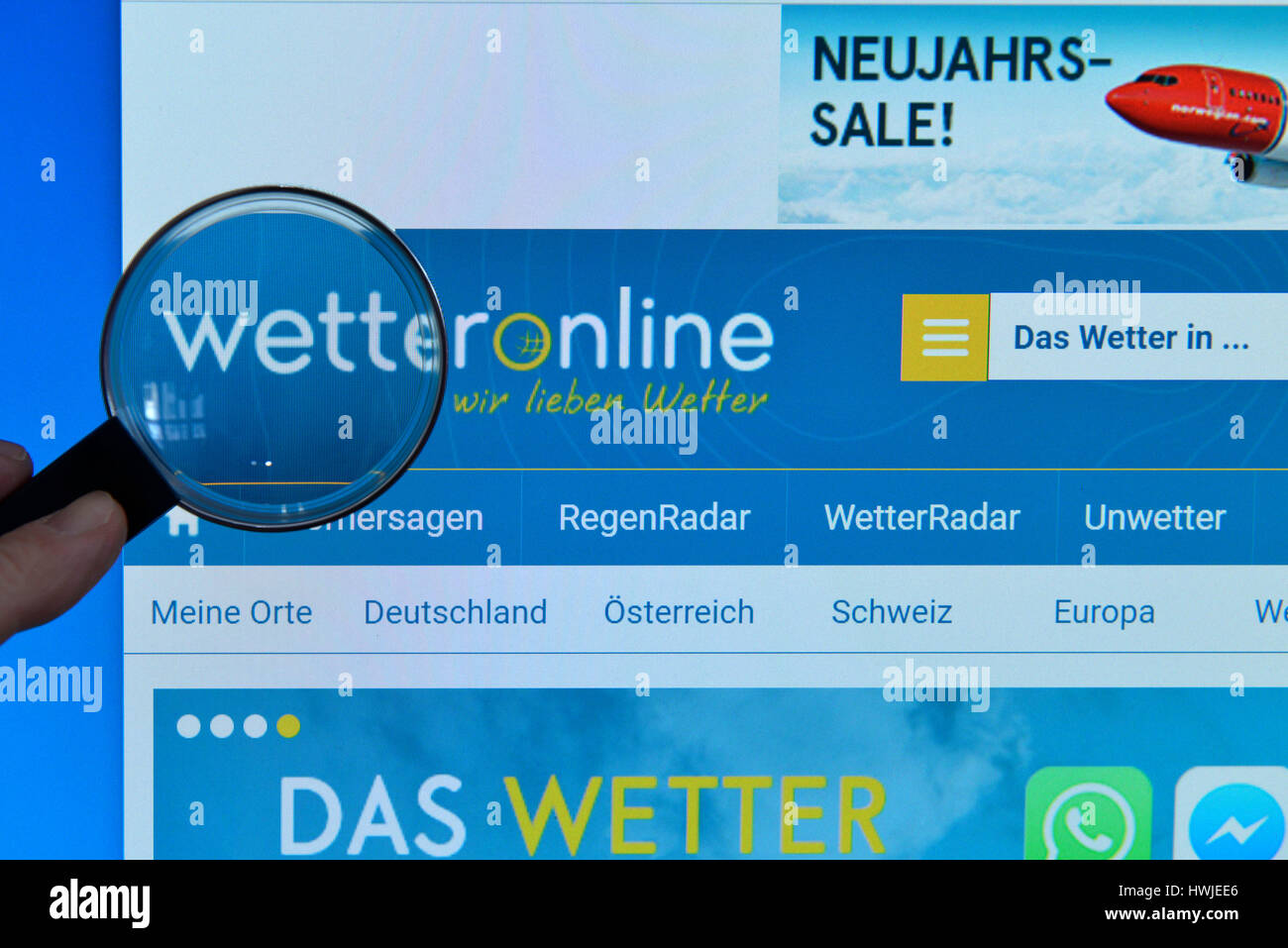wetteronline, website, Bildschim, Lupe Stock Photo