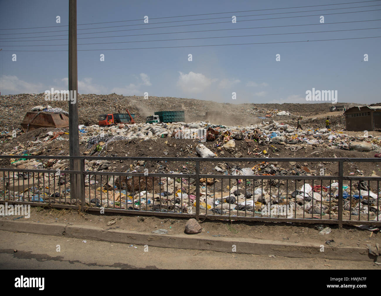Rubbish dump hires stock photography and images Alamy
