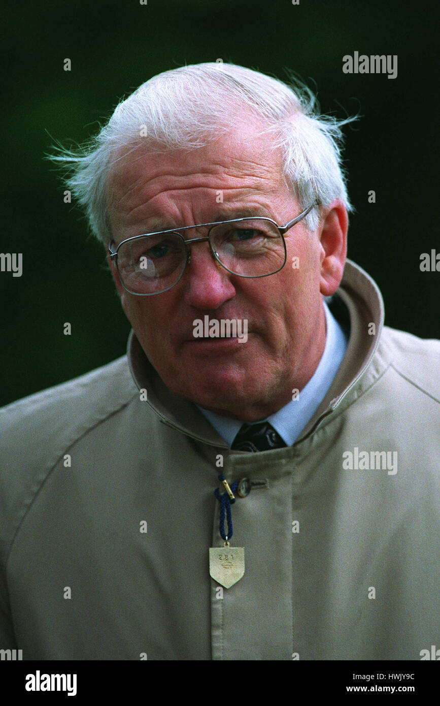 BRIAN GUBBY RACE HORSE TRAINER 01 October 1993 Stock Photo Alamy